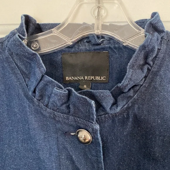 Banana Republic denim jacket size S - Picture 2 of 3